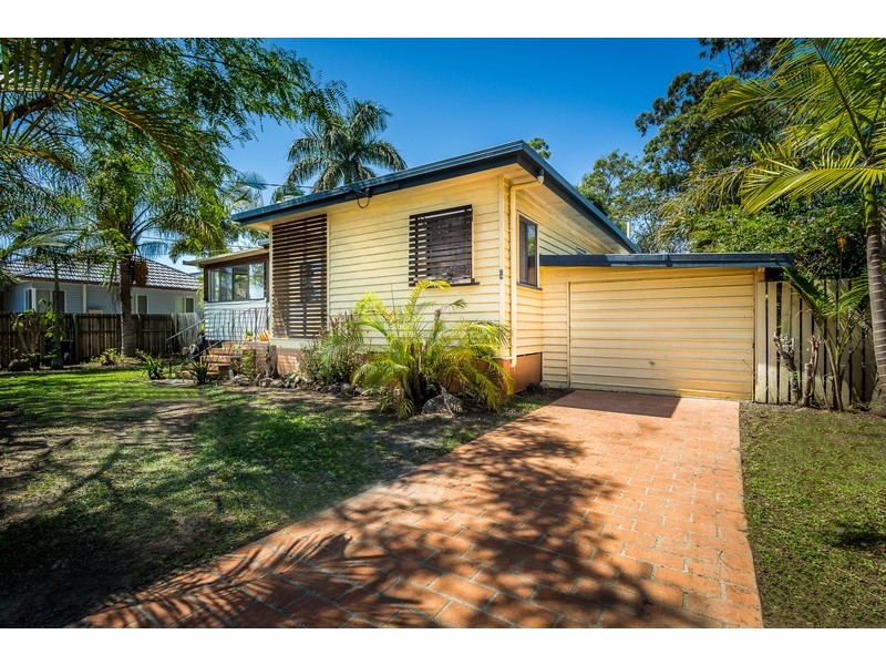 29 NORTH RD, Brighton QLD 4017