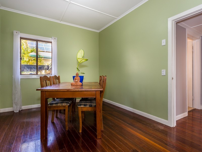 29 NORTH RD, Brighton QLD 4017