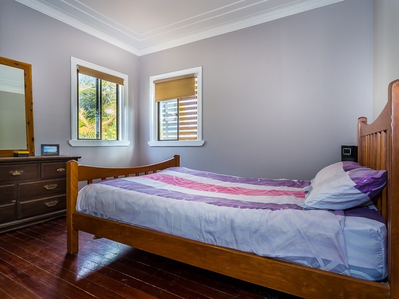 29 NORTH RD, Brighton QLD 4017