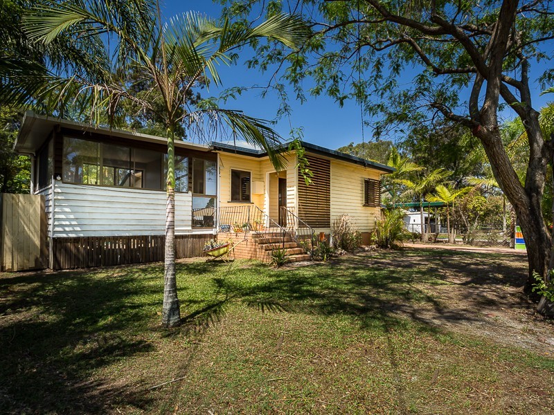 29 NORTH RD, Brighton QLD 4017
