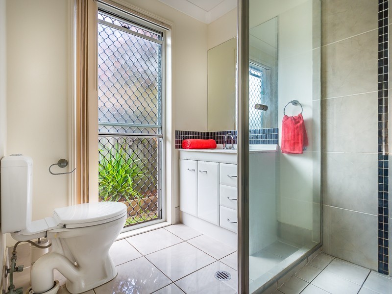 15 CASHMERE STREET, Rothwell QLD 4022