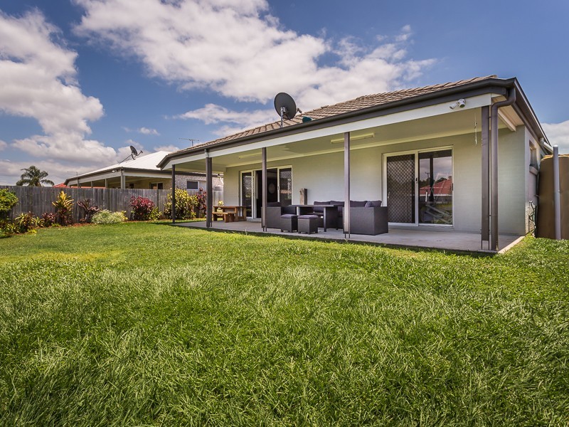 15 CASHMERE STREET, Rothwell QLD 4022