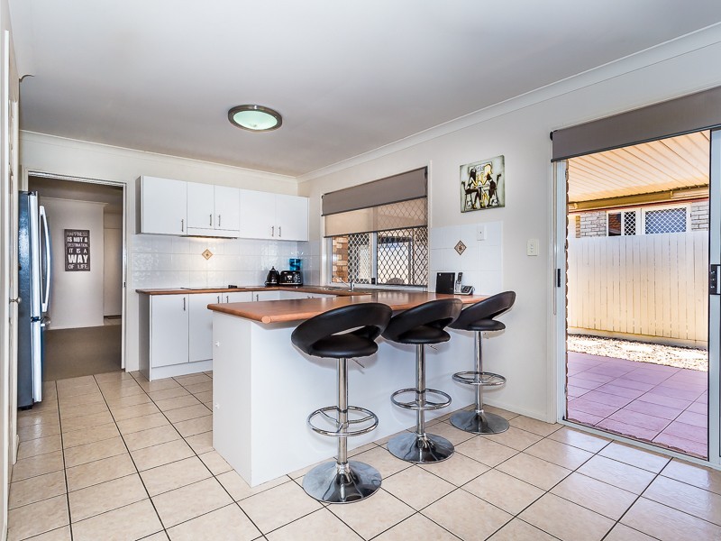 30 DOBELL STREET, Rothwell QLD 4022