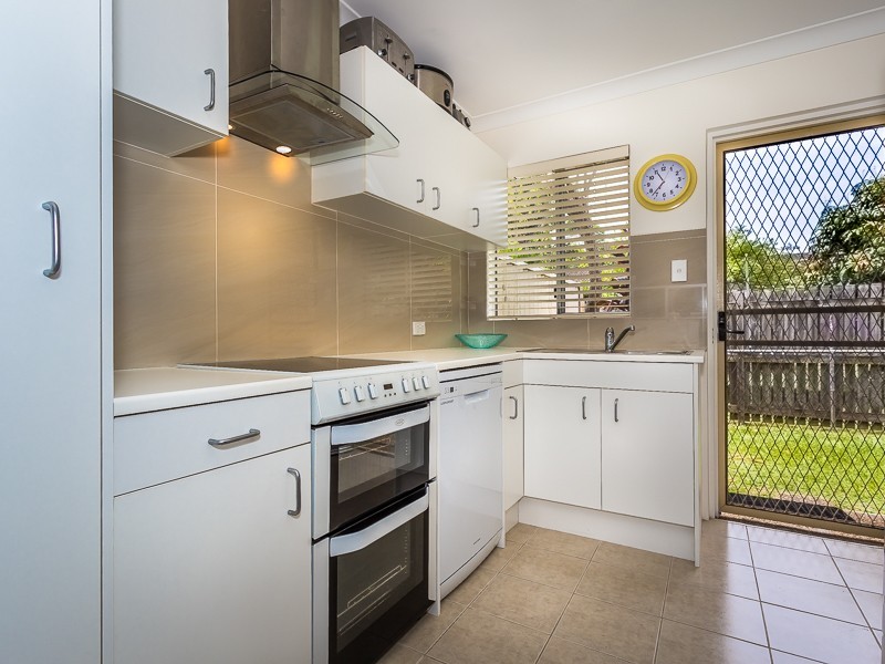 3/32 GEORGINA ST, Woody Point QLD 4019