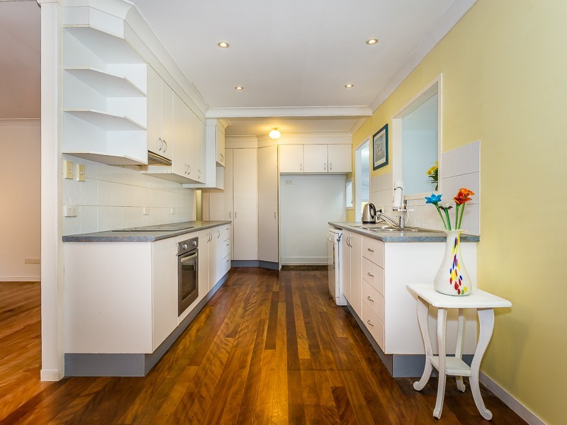29 TRILBY STREET, Redcliffe QLD 4020