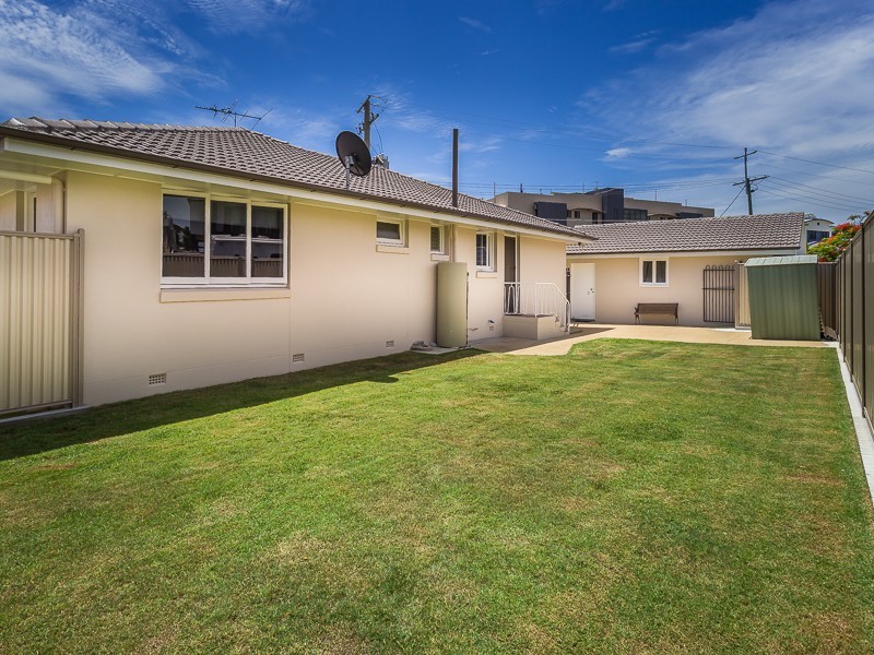 83 SEAVILLE AVE, Scarborough QLD 4020