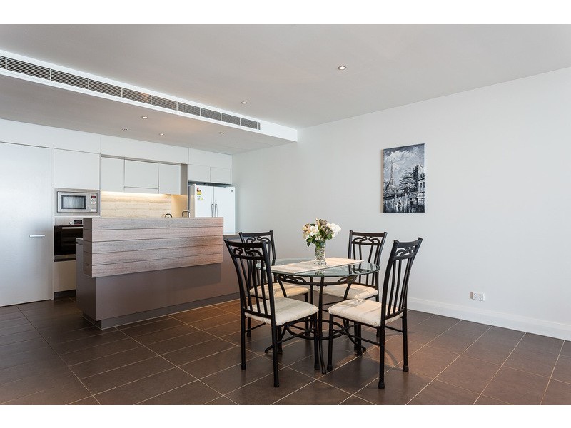 707/99 MARINE PDE, Redcliffe QLD 4020