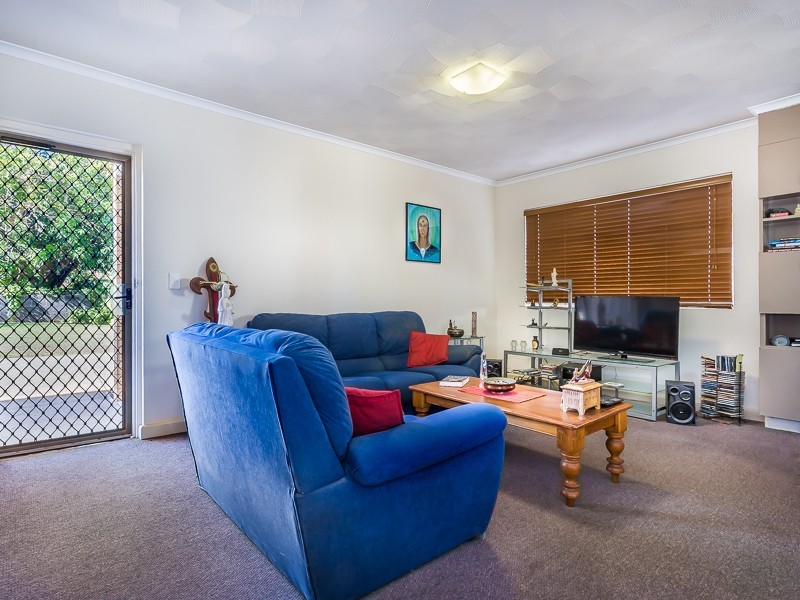 1/8 ELLEN ST, Woody Point QLD 4019