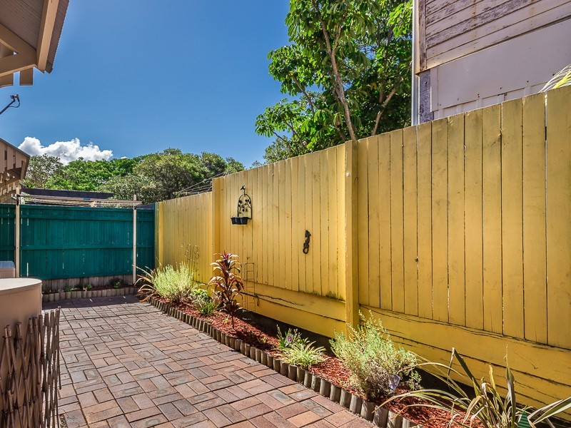 3/33 SUTTON ST, Redcliffe QLD 4020