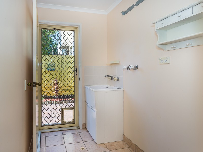 3/33 SUTTON ST, Redcliffe QLD 4020