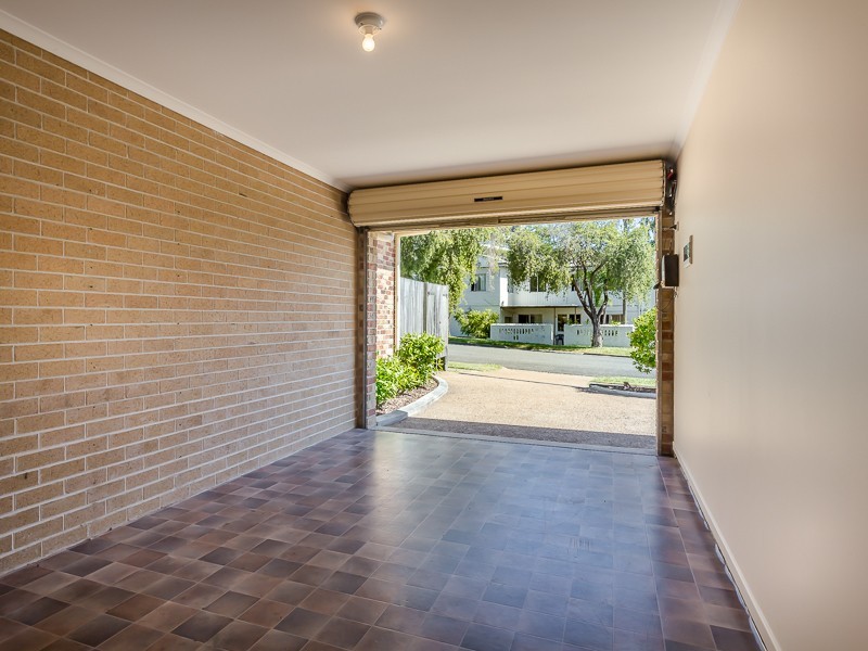 3/33 SUTTON ST, Redcliffe QLD 4020