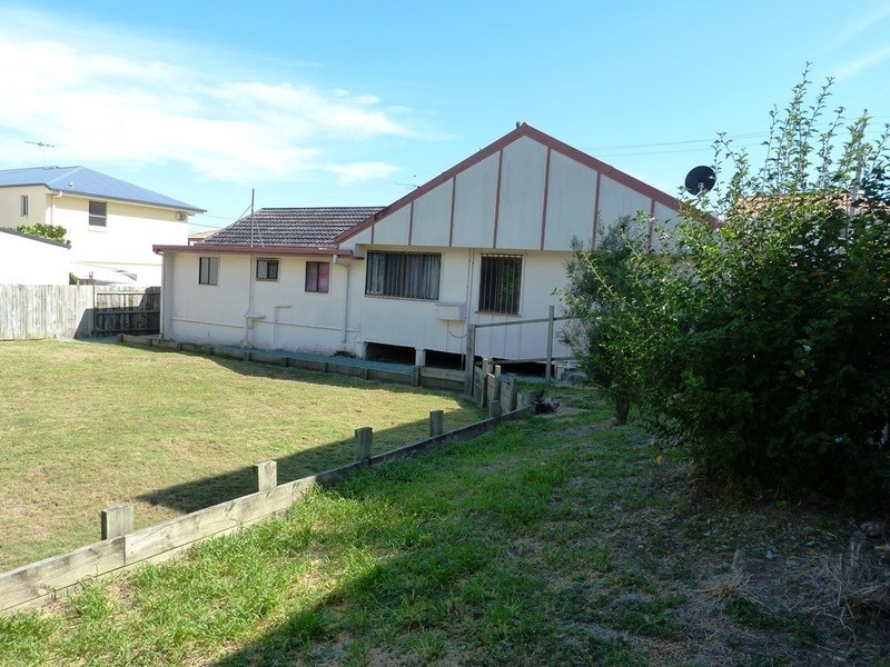 57 MICHEL ROAD, Scarborough QLD 4020