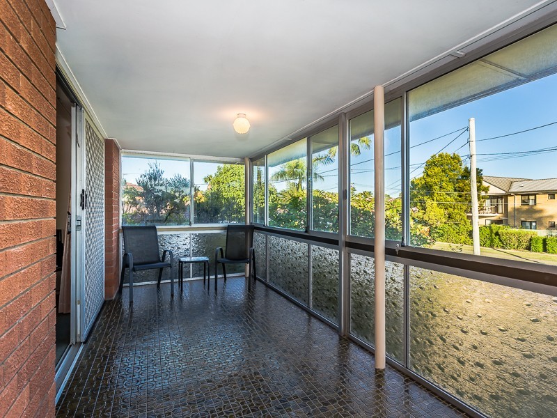 17 OYSTER POINT ESPLANADE, Newport QLD 4020