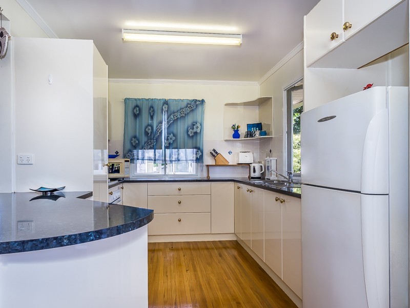 1 WHELAN ST, Margate QLD 4019