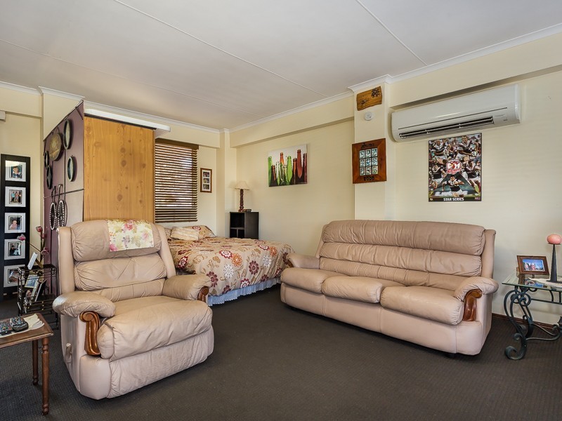 6 ELAINE COURT, Deception Bay QLD 4508