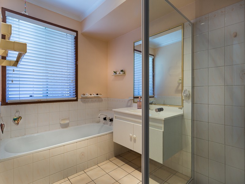 6 ELAINE COURT, Deception Bay QLD 4508