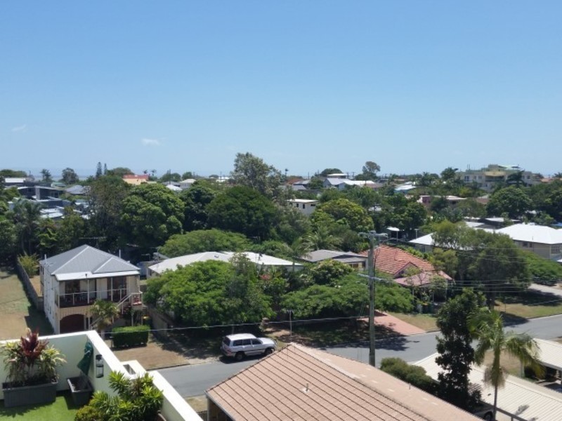 15/8 BUNTON STREET, Scarborough QLD 4020