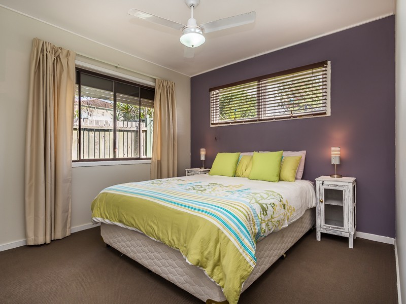 24 LUCINDA STREET, Clontarf QLD 4019