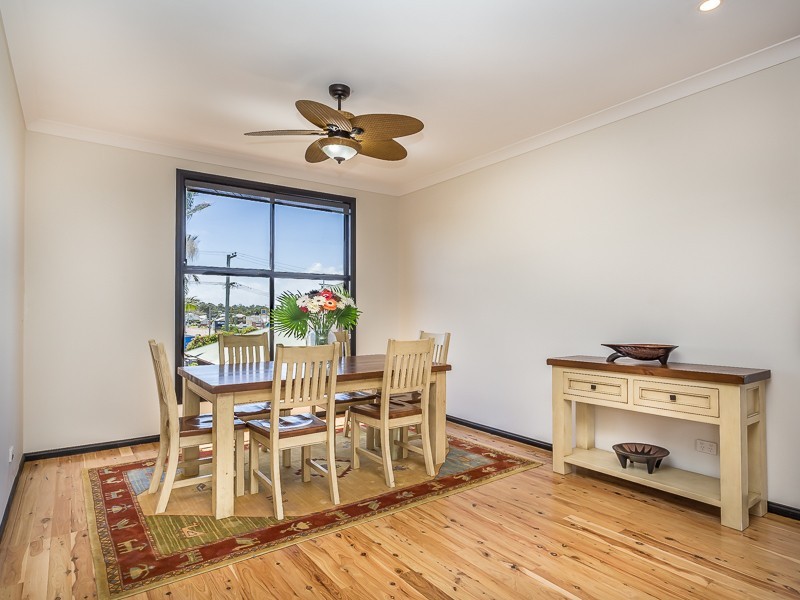 3 BAYVIEW TCE, Clontarf QLD 4019