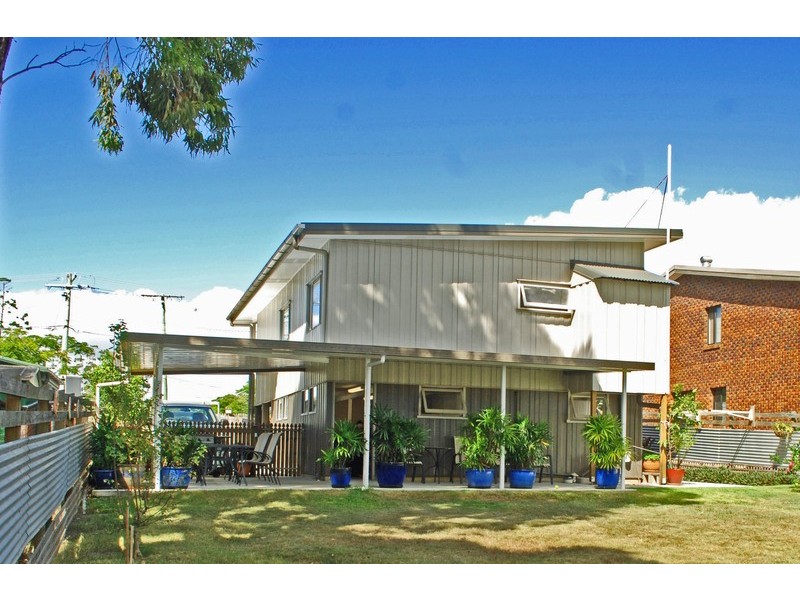 13 BECK STREET, Clontarf QLD 4019