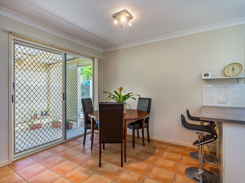 25 WILLIAMS ST, Redcliffe QLD 4020