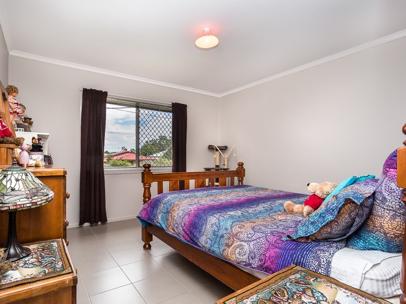 224 MACDONNELL RD, Clontarf QLD 4019