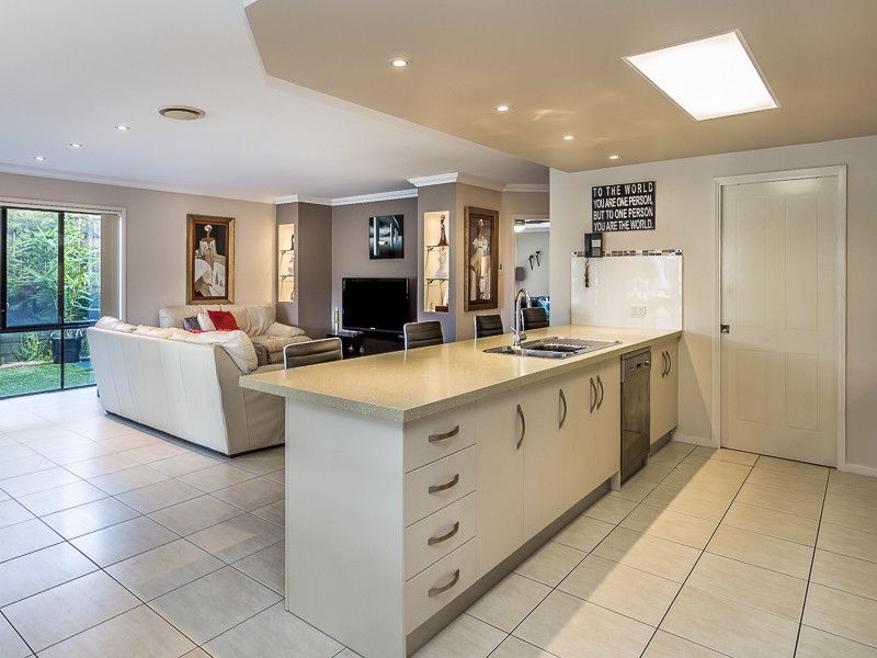 16 BRINDABELLA COURT, North Lakes QLD 4509