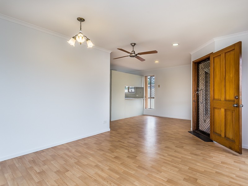 33a/2 WATTLE RD, Rothwell QLD 4022