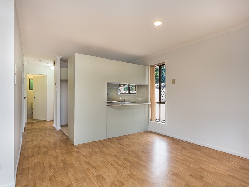 33a/2 WATTLE RD, Rothwell QLD 4022