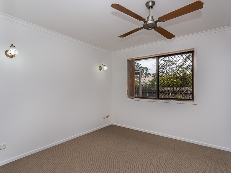 33a/2 WATTLE RD, Rothwell QLD 4022