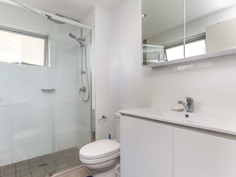 16/83 MARINE PDE, Redcliffe QLD 4020