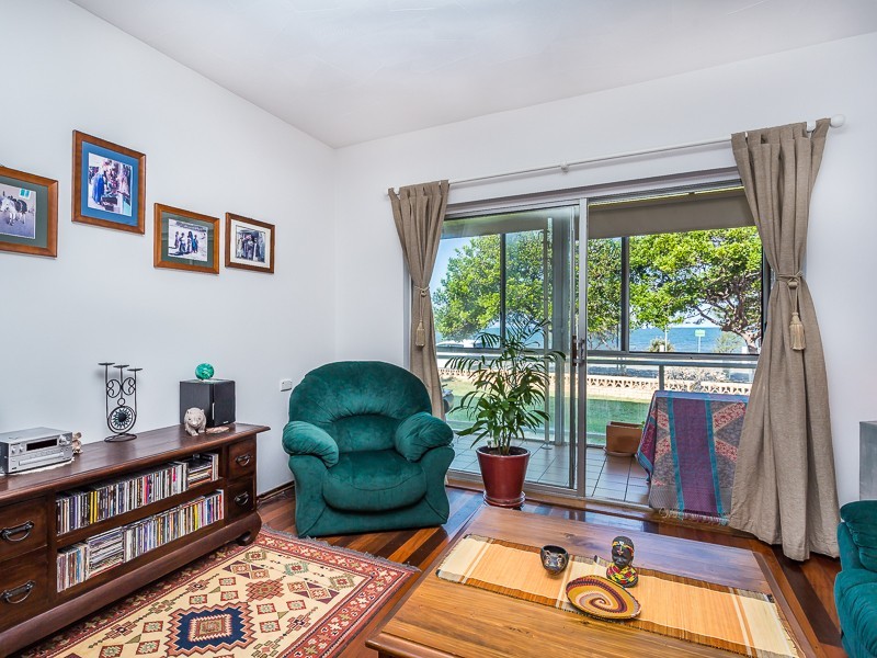 2/131 MARGATE PDE, Margate QLD 4019