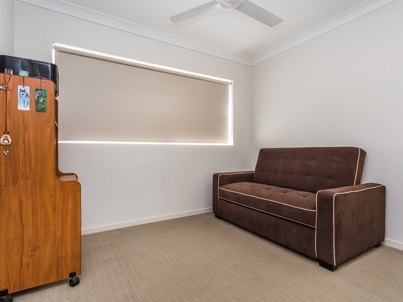 18/8  BUNTON STREET, Scarborough QLD 4020