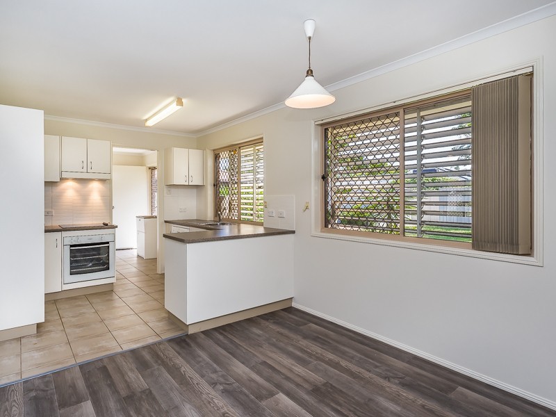 8 TRAFALGAR DRIVE, Kippa-ring QLD 4021