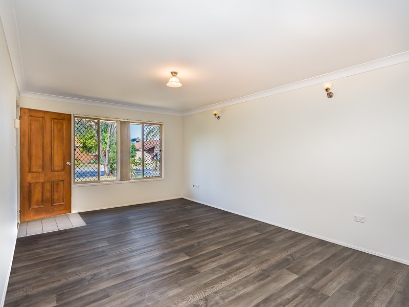 8 TRAFALGAR DRIVE, Kippa-ring QLD 4021
