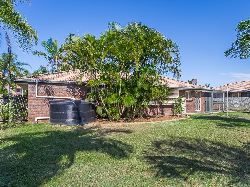 8 TRAFALGAR DRIVE, Kippa-ring QLD 4021
