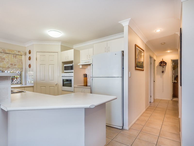 92/2 WATTLE ROAD, Rothwell QLD 4022