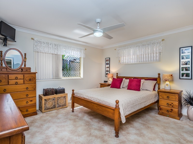 92/2 WATTLE ROAD, Rothwell QLD 4022