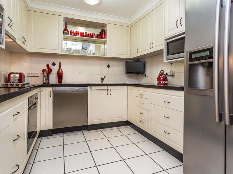 8a MARYBOROUGH TERRACE, Scarborough QLD 4020