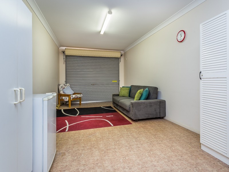 51/2 WATTLE ROAD, Rothwell QLD 4022