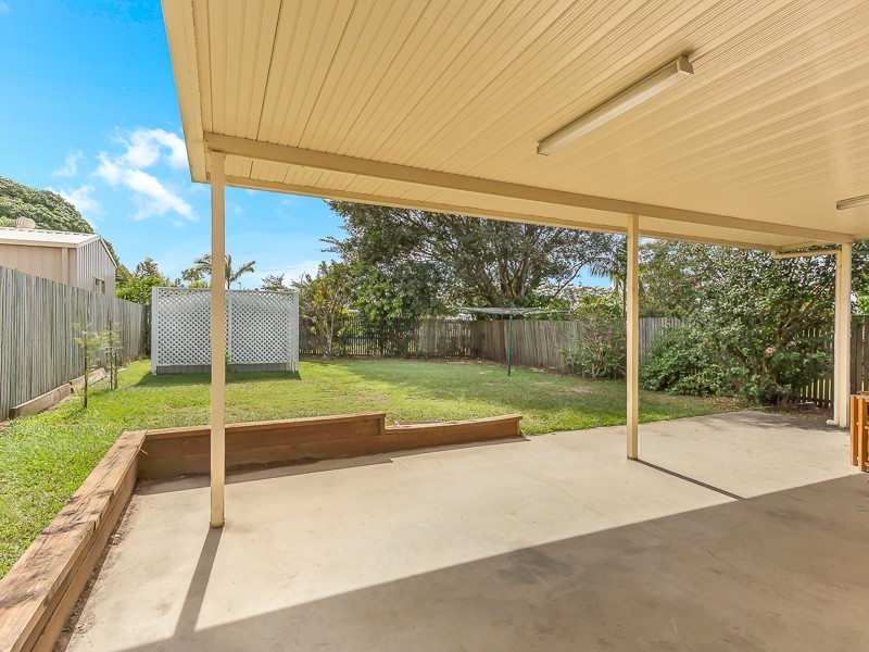 12 SHEEHAN ST, Redcliffe QLD 4020