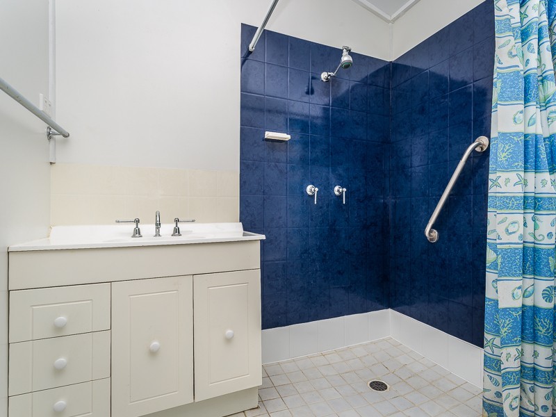 20 FRANK STREET, Scarborough QLD 4020