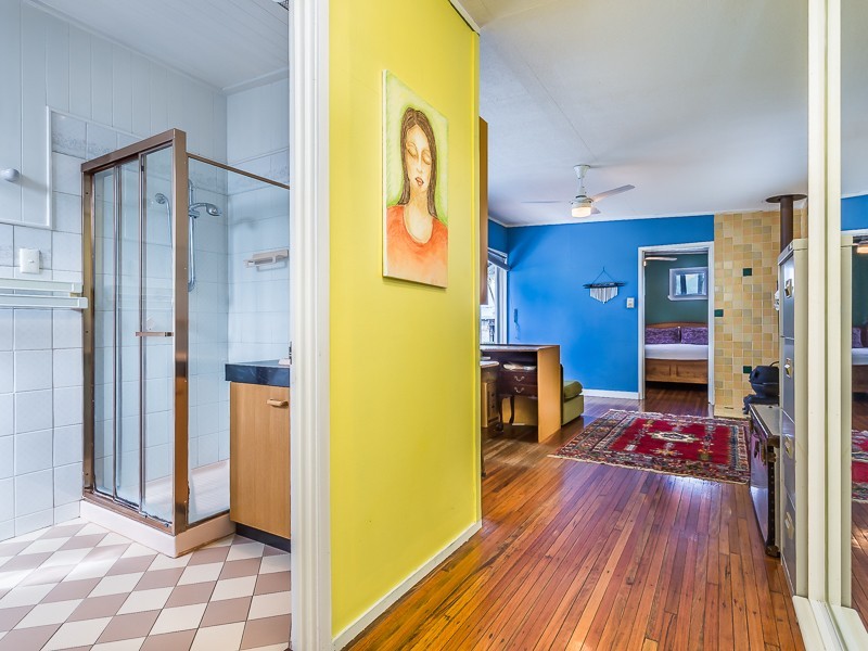 27 DEANS STREET, Clontarf QLD 4019