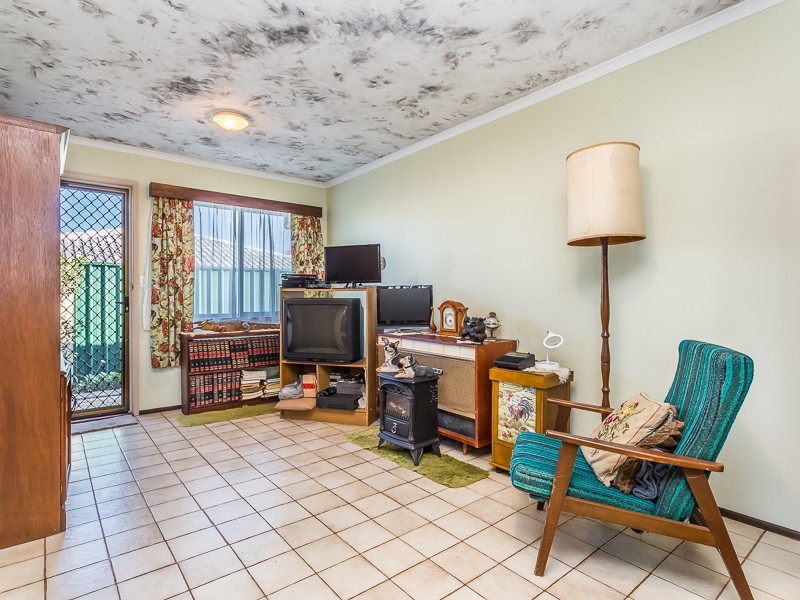 270 SCARBOROUGH ROAD, Scarborough QLD 4020
