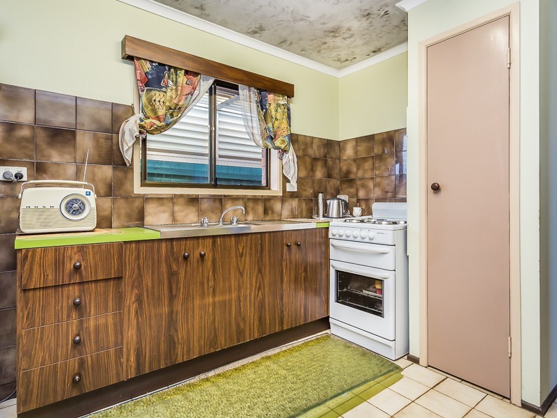 270 SCARBOROUGH ROAD, Scarborough QLD 4020