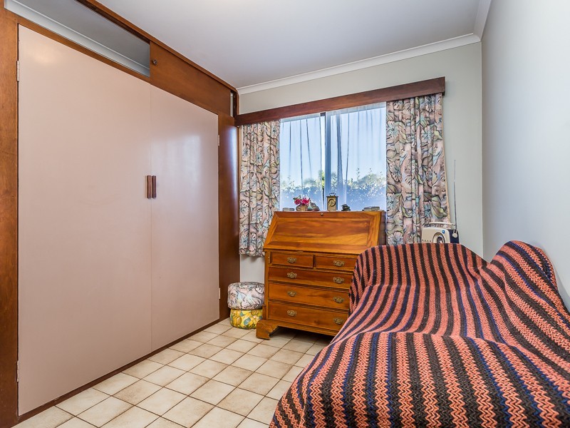270 SCARBOROUGH ROAD, Scarborough QLD 4020