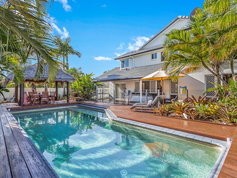 7 INTREPID COURT, Newport QLD 4020