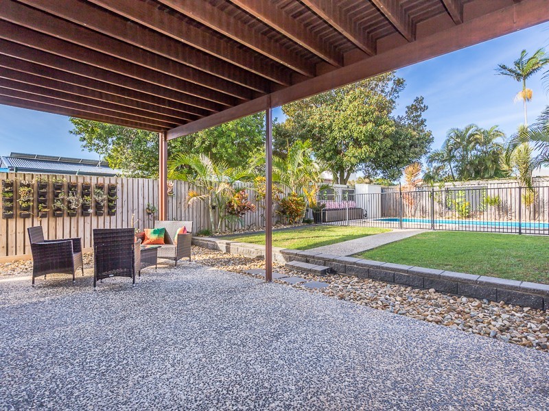 84 SEAVILLE AVE, Scarborough QLD 4020