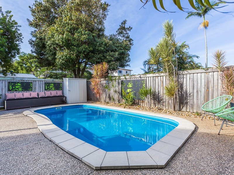 84 SEAVILLE AVE, Scarborough QLD 4020