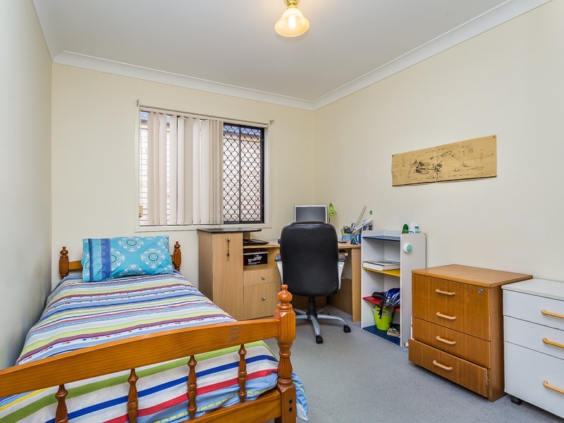 60 DONALD ST, Woody Point QLD 4019